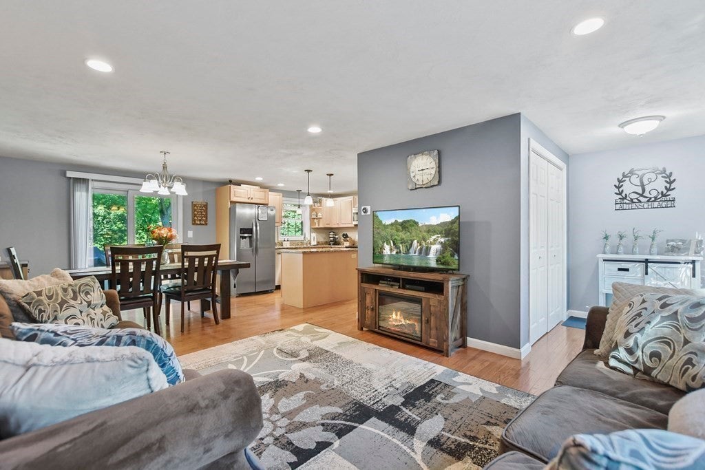 33 Longley Rd, Groton, MA, 33 Longley Rd, Groton, MA Photo #9