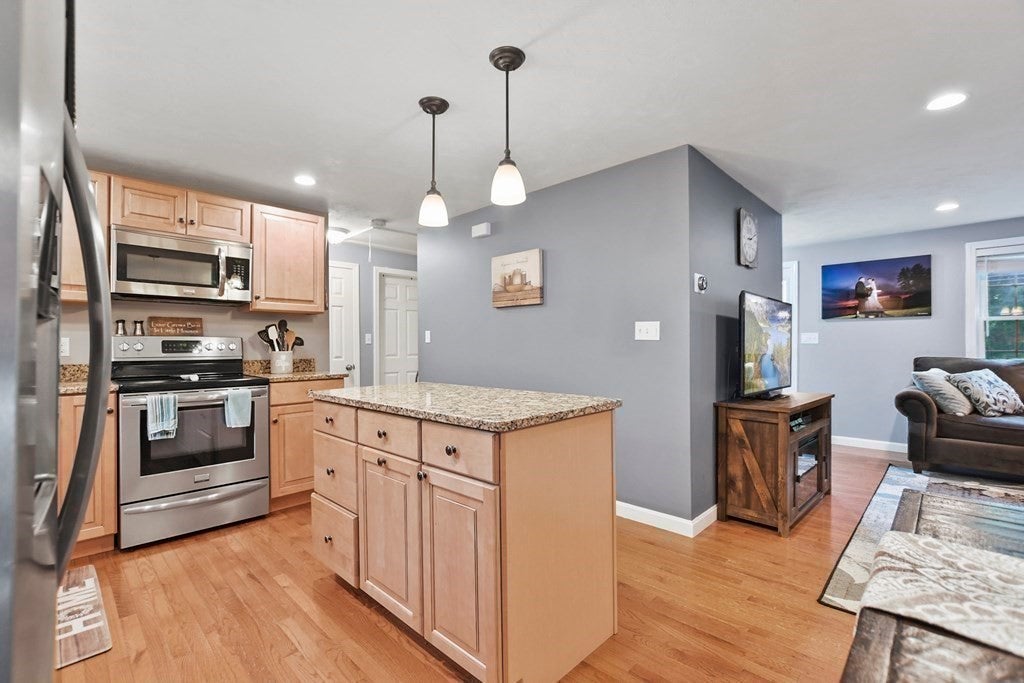 33 Longley Rd, Groton, MA, 33 Longley Rd, Groton, MA Photo #11
