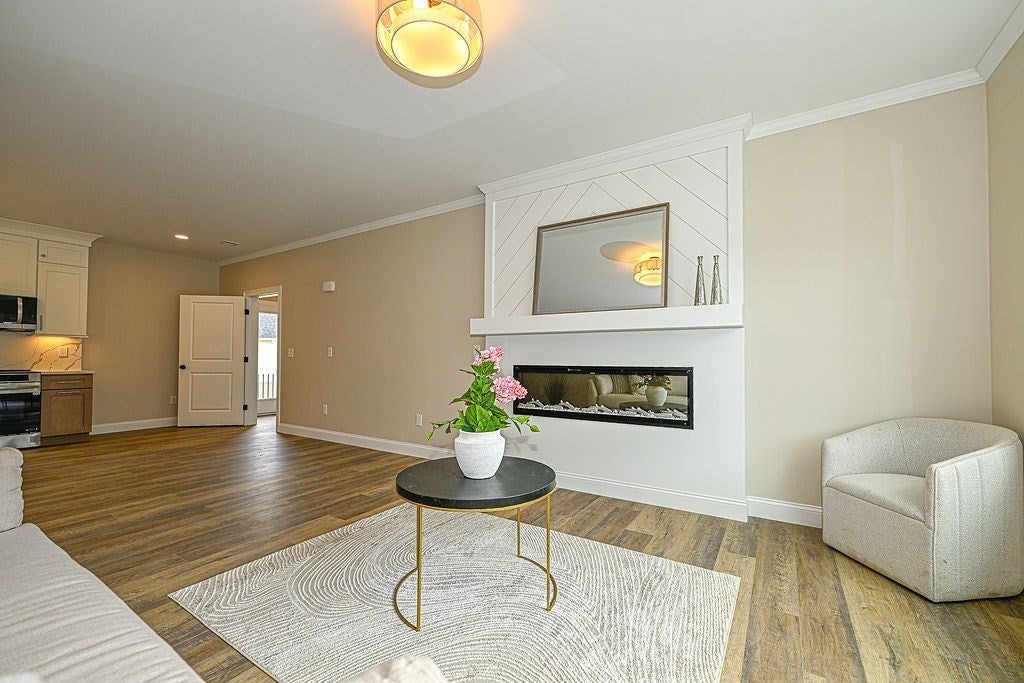 12 Meadowview Lane #B, Salisbury, MA Photo #9