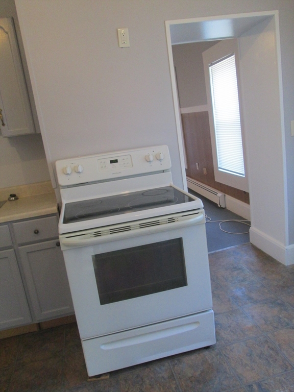 3 Lynn St