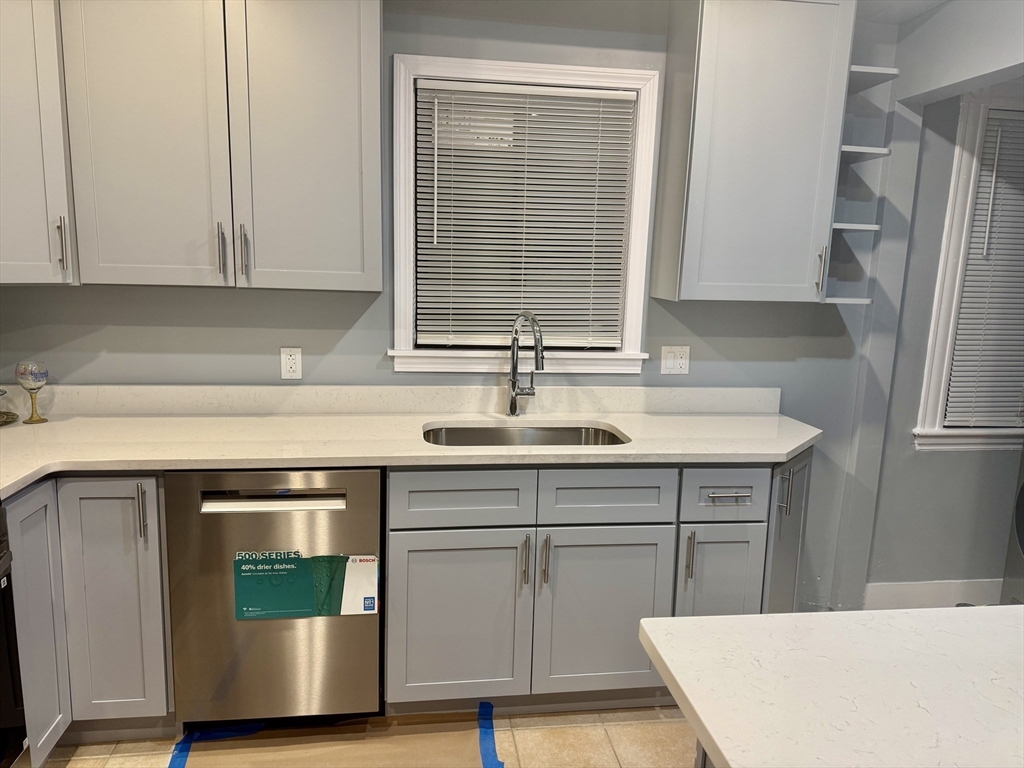 25 Larchmont St #1, Boston, MA, 25 Larchmont St #1, Boston, MA Photo #2