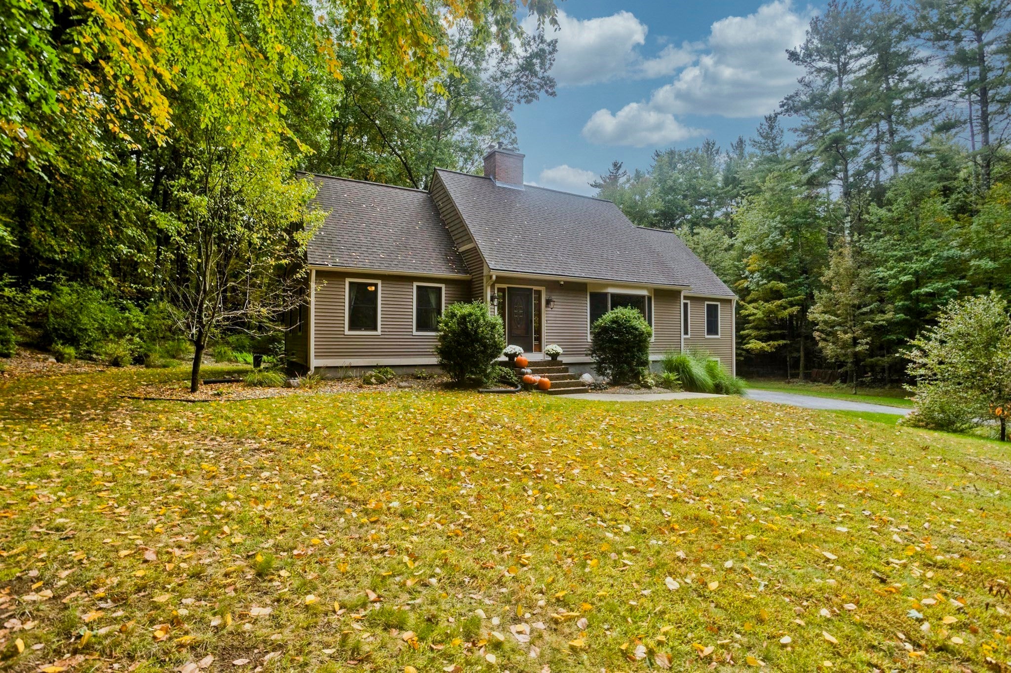 86 Glendale Rd, Southampton, MA Photo #5