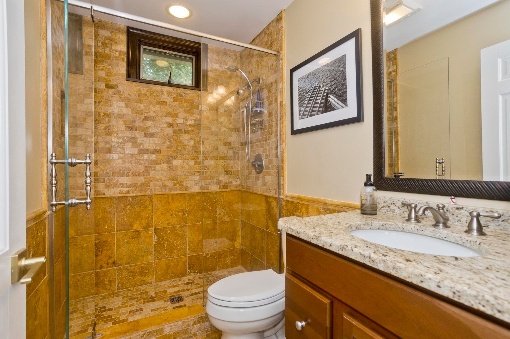 86 Glendale Rd, Southampton, MA Photo #24