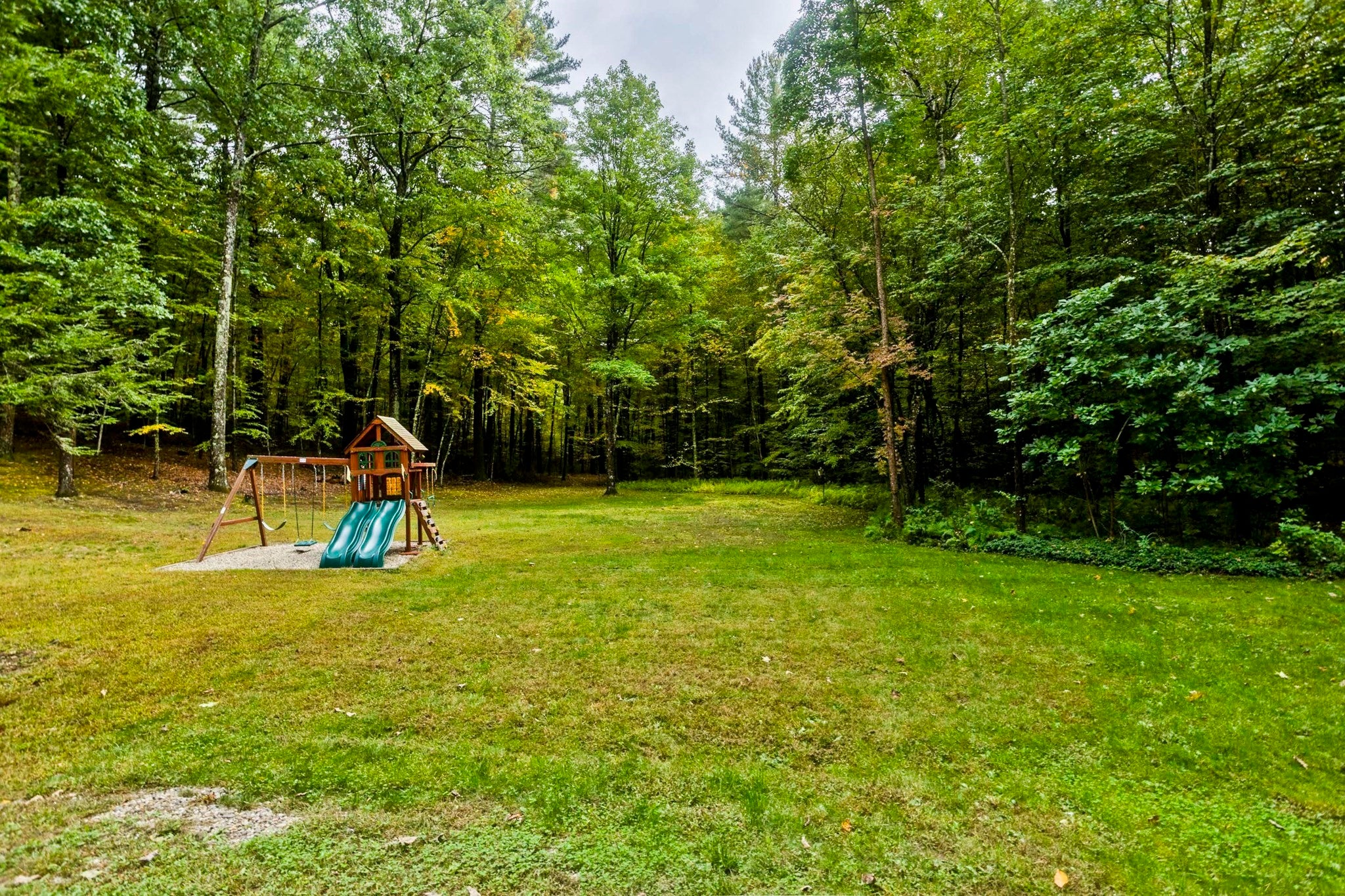 86 Glendale Rd, Southampton, MA Photo #37