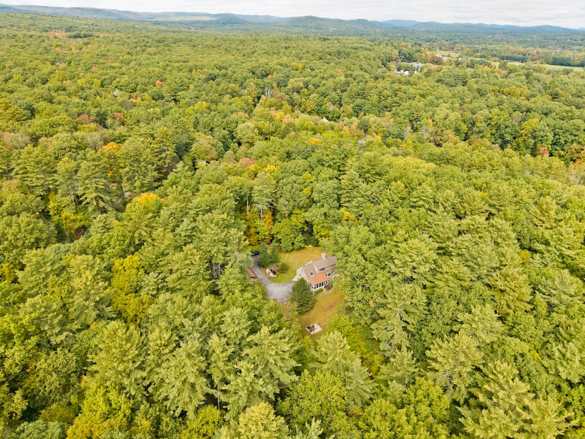 86 Glendale Rd, Southampton, MA Photo #38