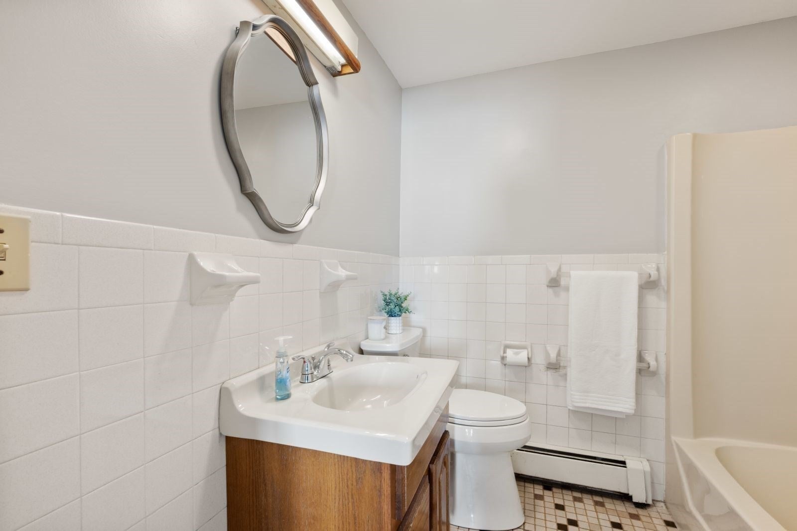 706 Sea St, Quincy, MA, 706 Sea St, Quincy, MA Photo #10