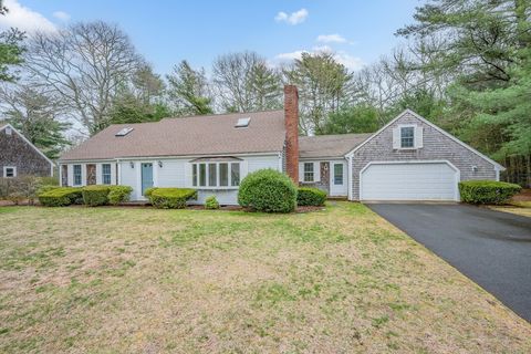105 Rolling Hitch Rd Barnstable MA 02632