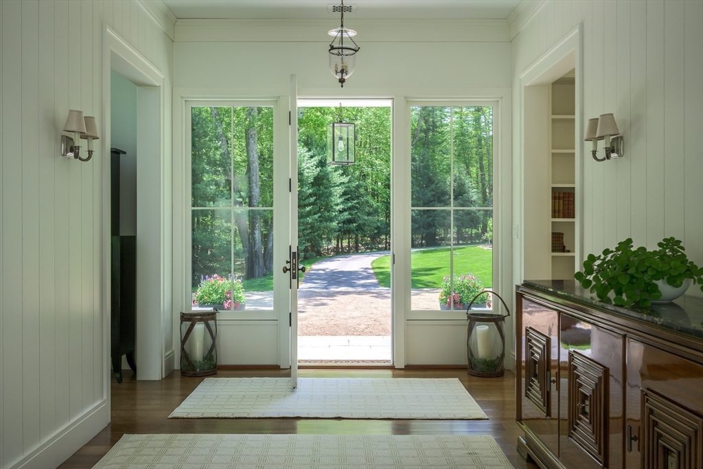 163 Nagog Hill Rd