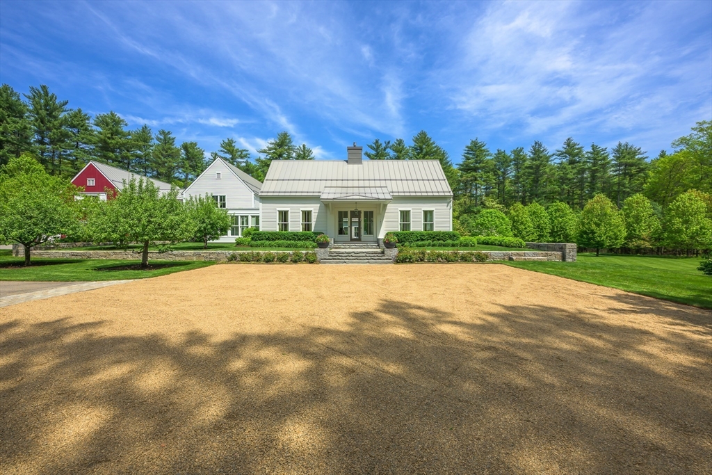 163 Nagog Hill Rd