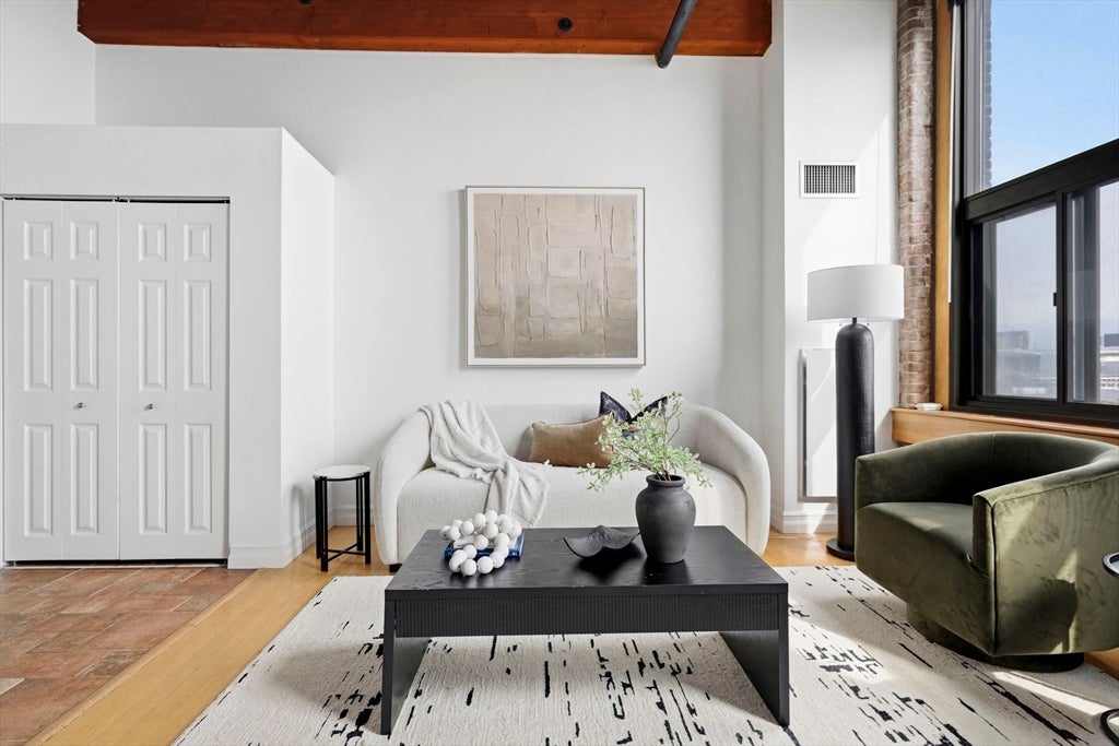 320 W. 2nd Street #412, Boston, MA Photo #4