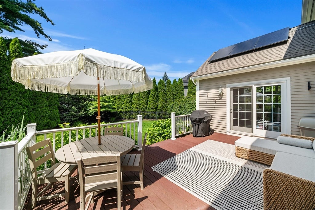21 Leanne Drive, North Andover, MA Photo #28