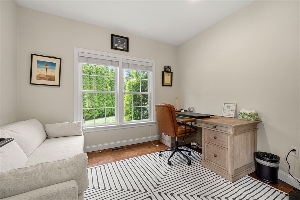 21 Leanne Drive, North Andover, MA Photo #15