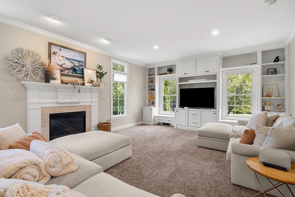 21 Leanne Drive, North Andover, MA Photo #8