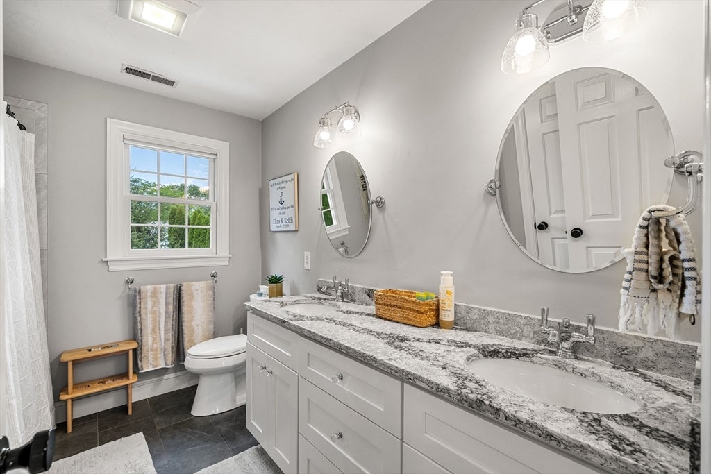21 Leanne Drive, North Andover, MA Photo #23
