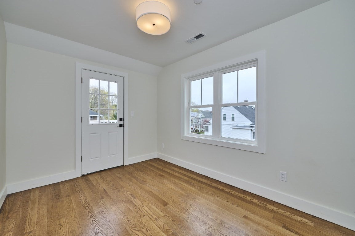 59-61 Wellington St #3, Waltham, MA, 59-61 Wellington St #3, Waltham, MA Photo #10