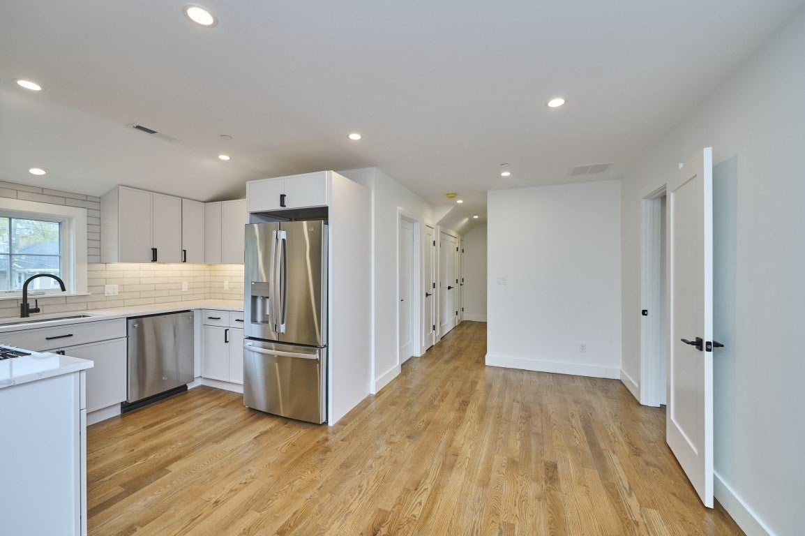 59-61 Wellington St #3, Waltham, MA, 59-61 Wellington St #3, Waltham, MA Photo #5