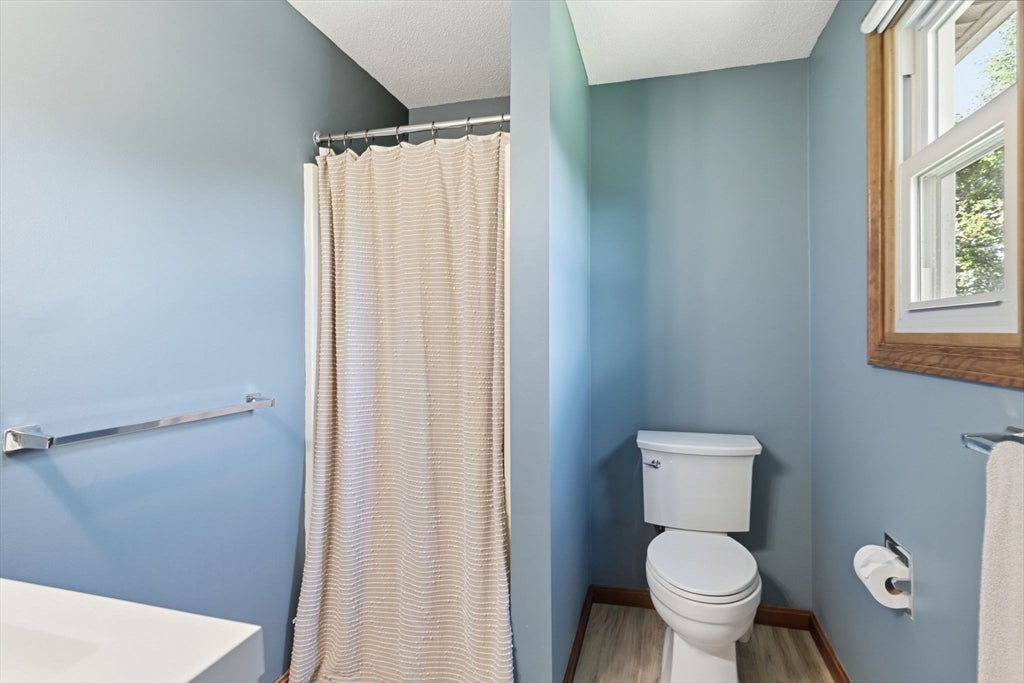 54 Hampden Ln, Agawam, MA, 54 Hampden Ln, Agawam, MA Photo #25