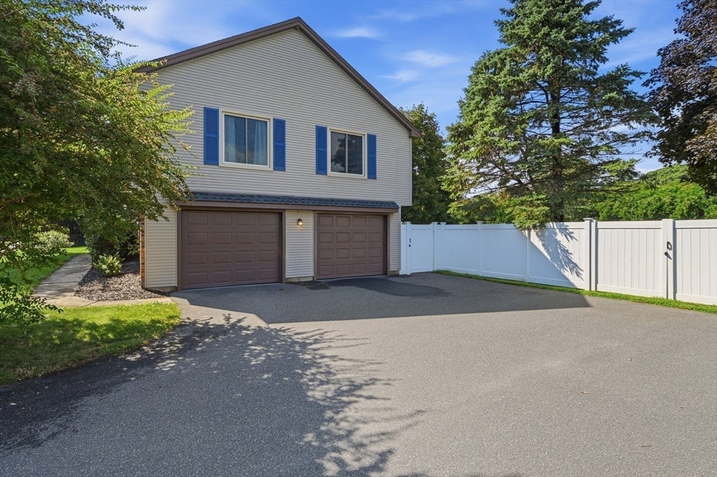 54 Hampden Ln, Agawam, MA, 54 Hampden Ln, Agawam, MA Photo #34