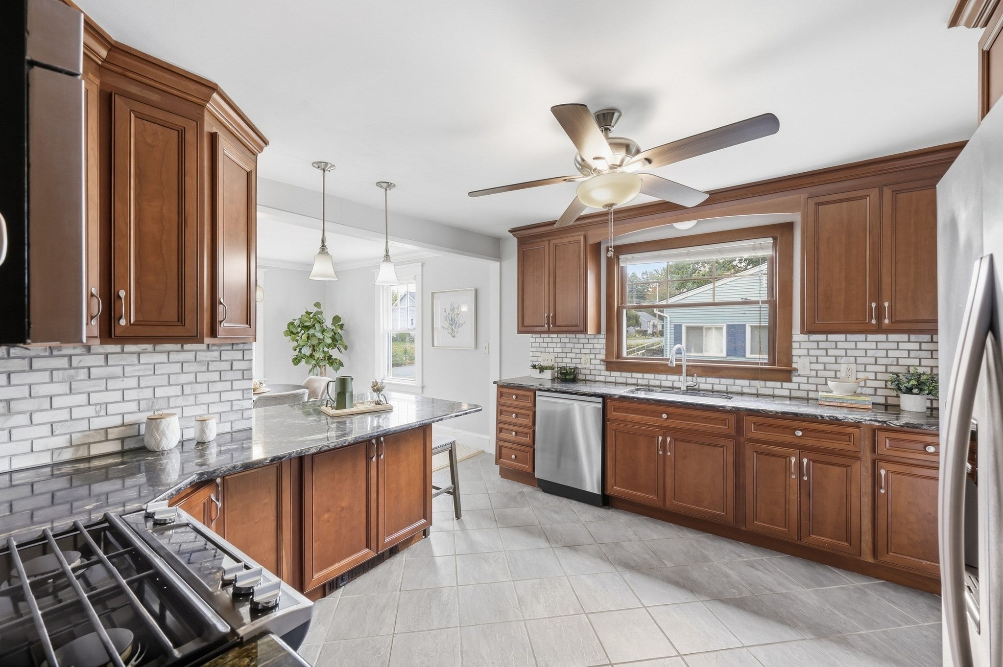 32 Wilmont St, Chicopee, MA Photo #2