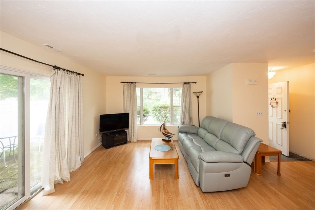 506 Edgebrook Dr #506, Boylston, MA, 506 Edgebrook Dr #506, Boylston, MA Photo #8