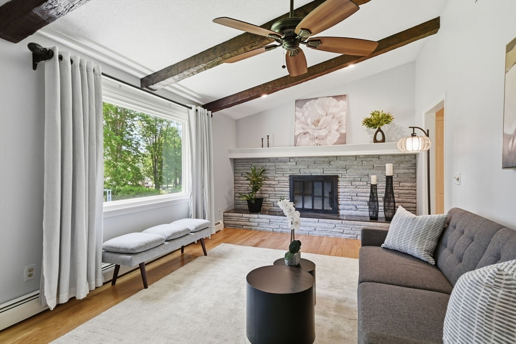 3 Beechwood Dr