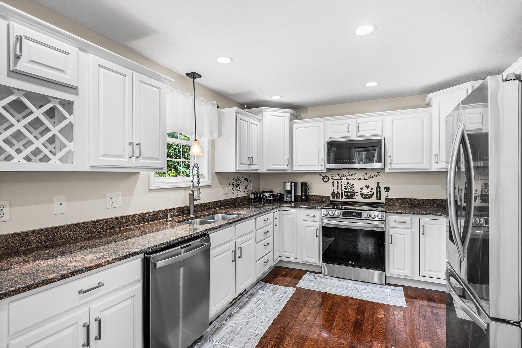 10 Egan Ave, Worcester, MA Photo #10