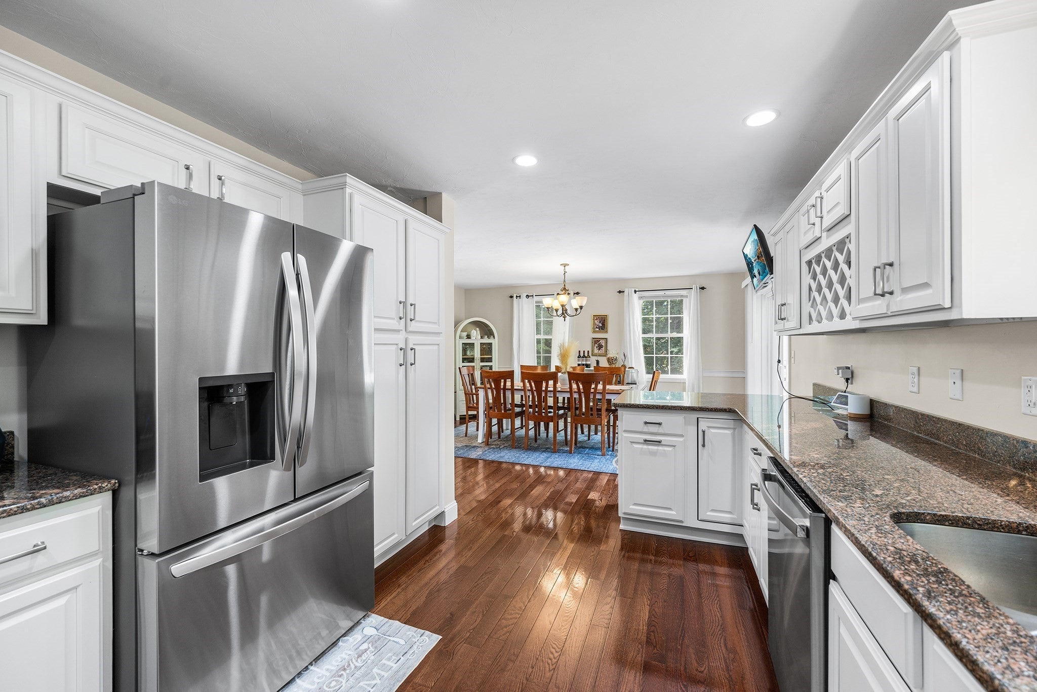 10 Egan Ave, Worcester, MA Photo #13