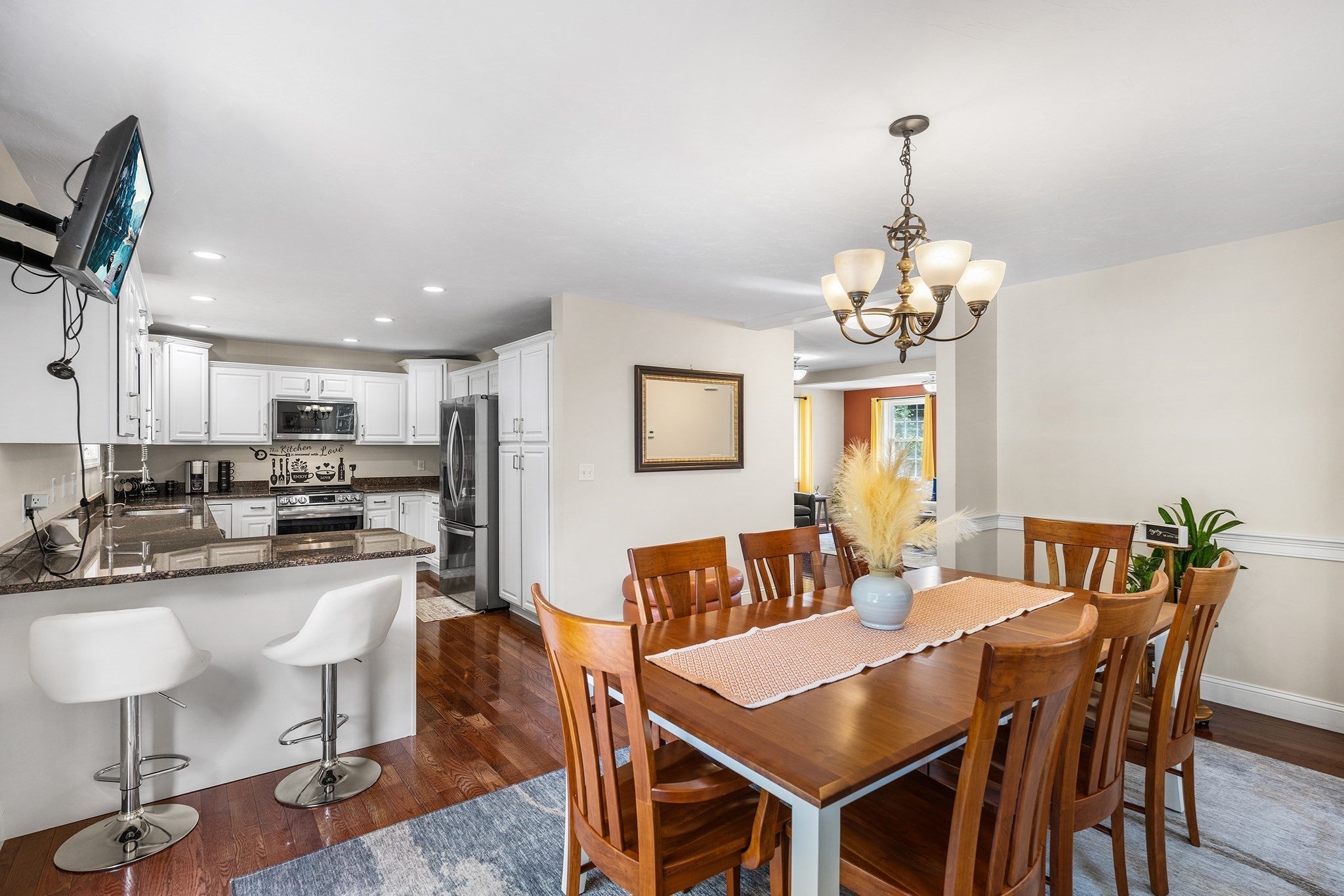 10 Egan Ave, Worcester, MA Photo #14