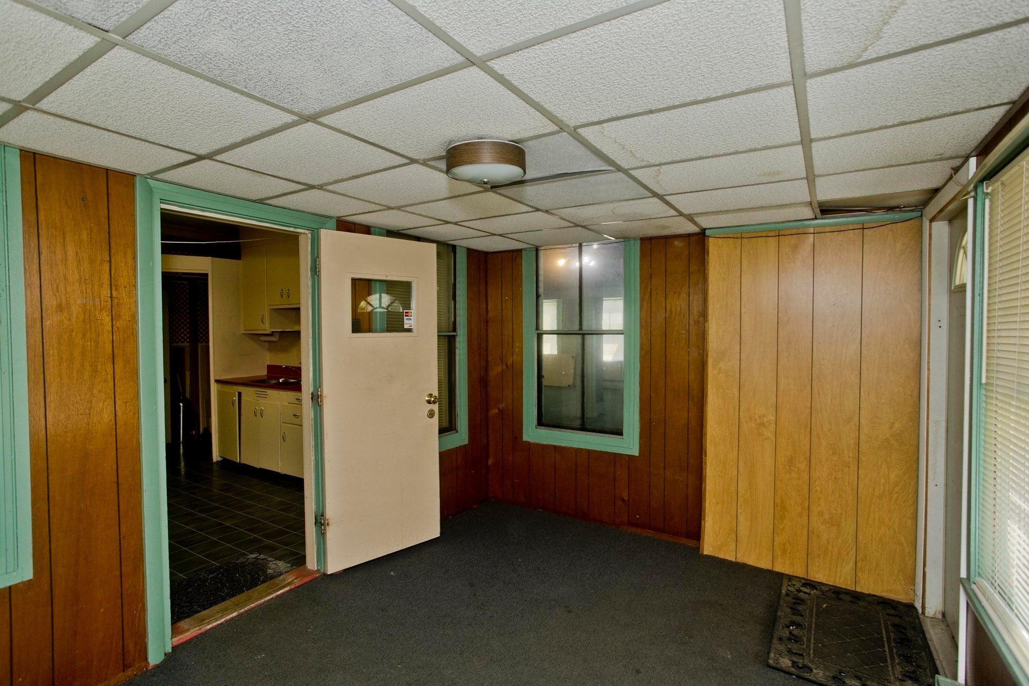 137 Sheridan St, Chicopee, MA Photo #14