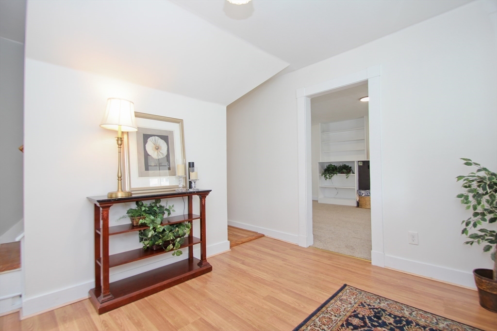 38 Virginia St