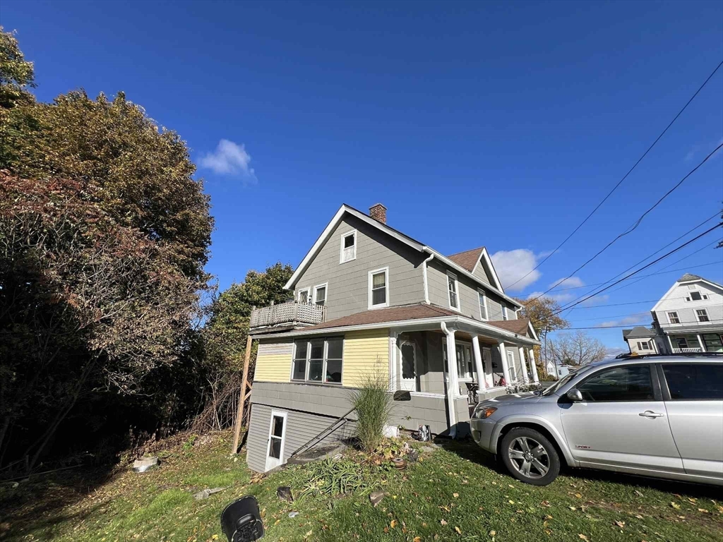 39 Circular Ave