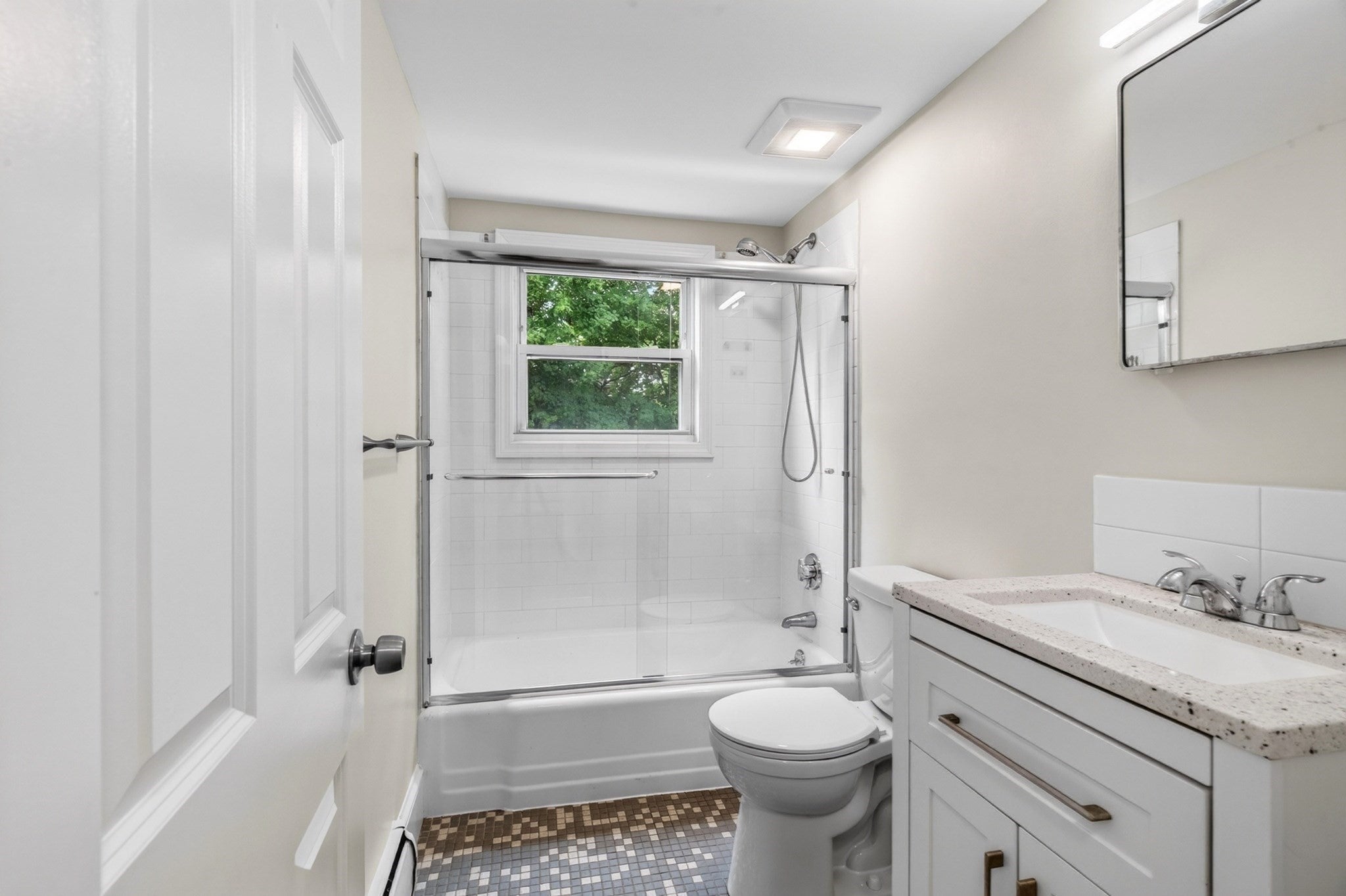 2 Charles St #3, Randolph, MA, 2 Charles St #3, Randolph, MA Photo #6