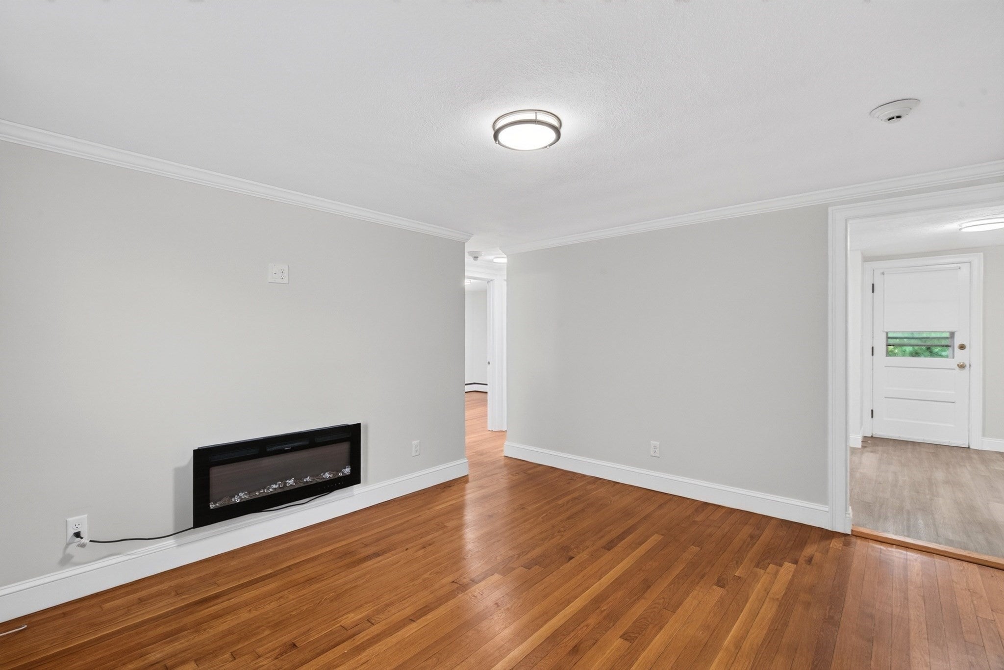 2 Charles St #3, Randolph, MA, 2 Charles St #3, Randolph, MA Photo #4