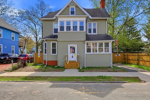 Photo of 41 Euclid Ave, Springfield, MA 01108 (MLS # 73506071)