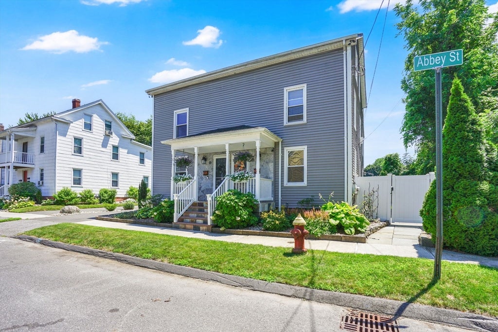 61 Abbey St