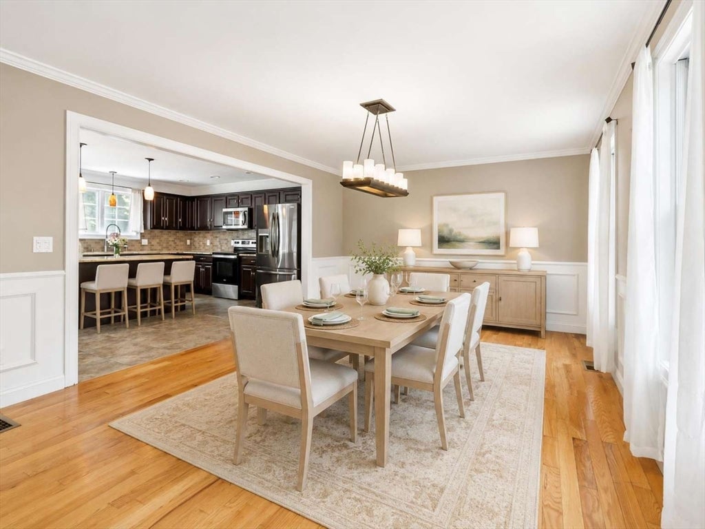 22 Valley Forge Circle 1