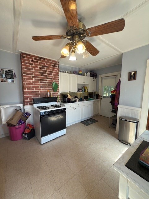 135 Lynde 2