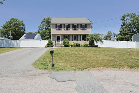 22 Hartley Ave Brockton MA 02302