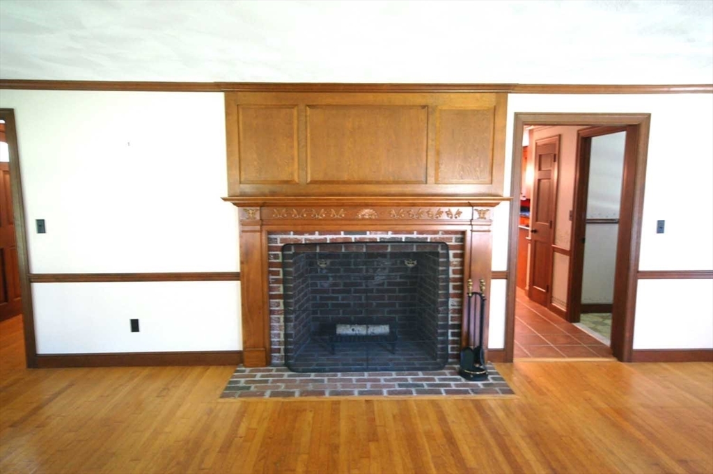 89 Medway St