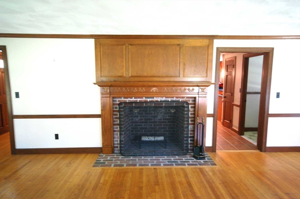 89 Medway St