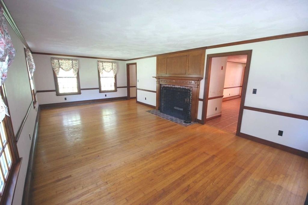 89 Medway St
