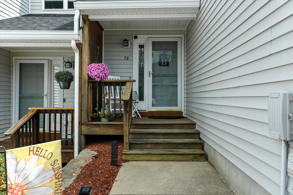 72 Green Briar Rd 72