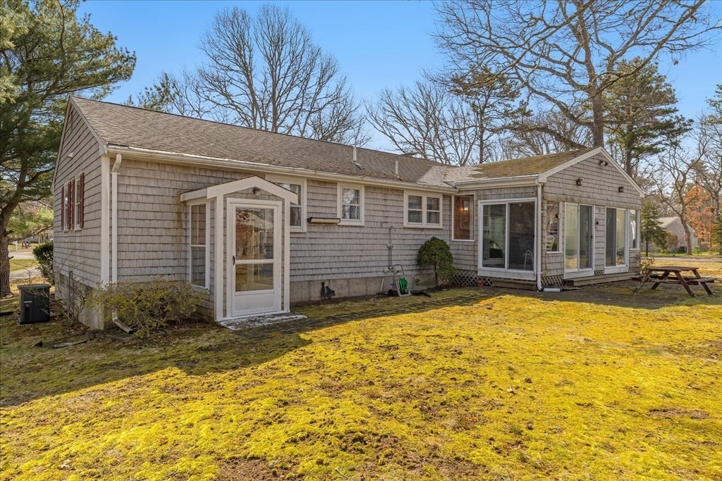 14 Benjamin Rd