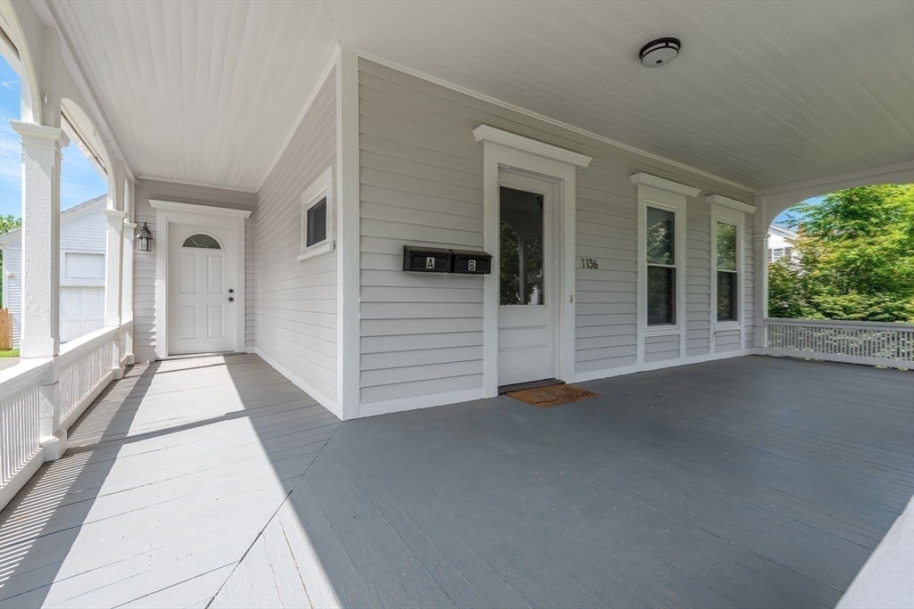 1136 N Pleasant St, Amherst, MA Photo #11