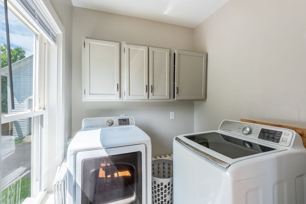 1136 N Pleasant St, Amherst, MA Photo #23