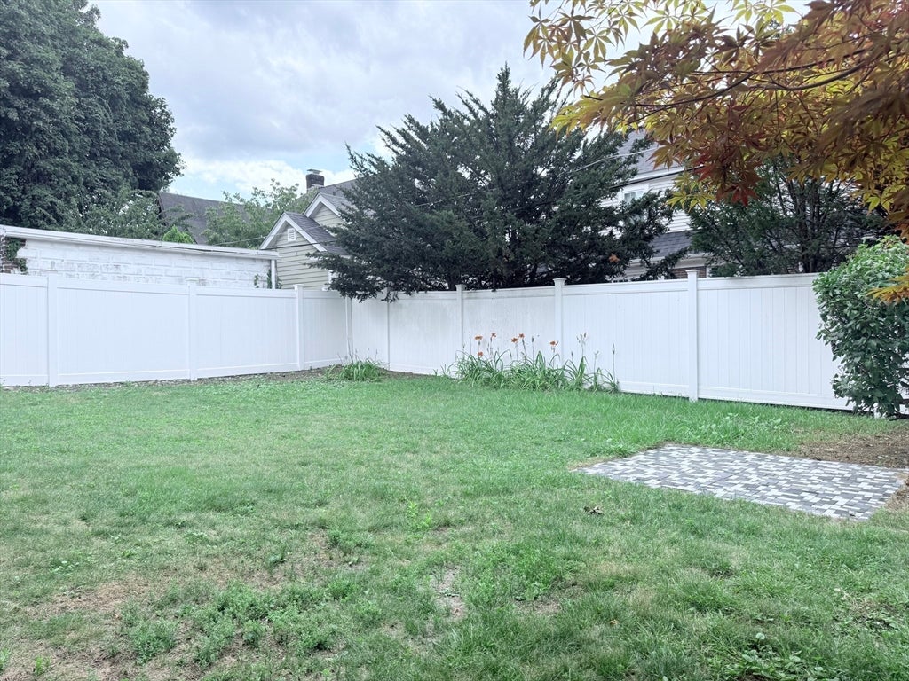 1639 Washington St #HS, Newton, MA Photo #16