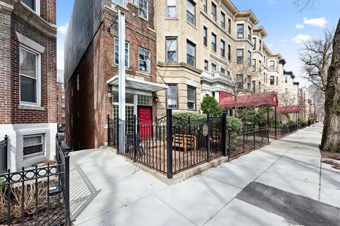 37 Queensberry St 37 Boston MA 02215