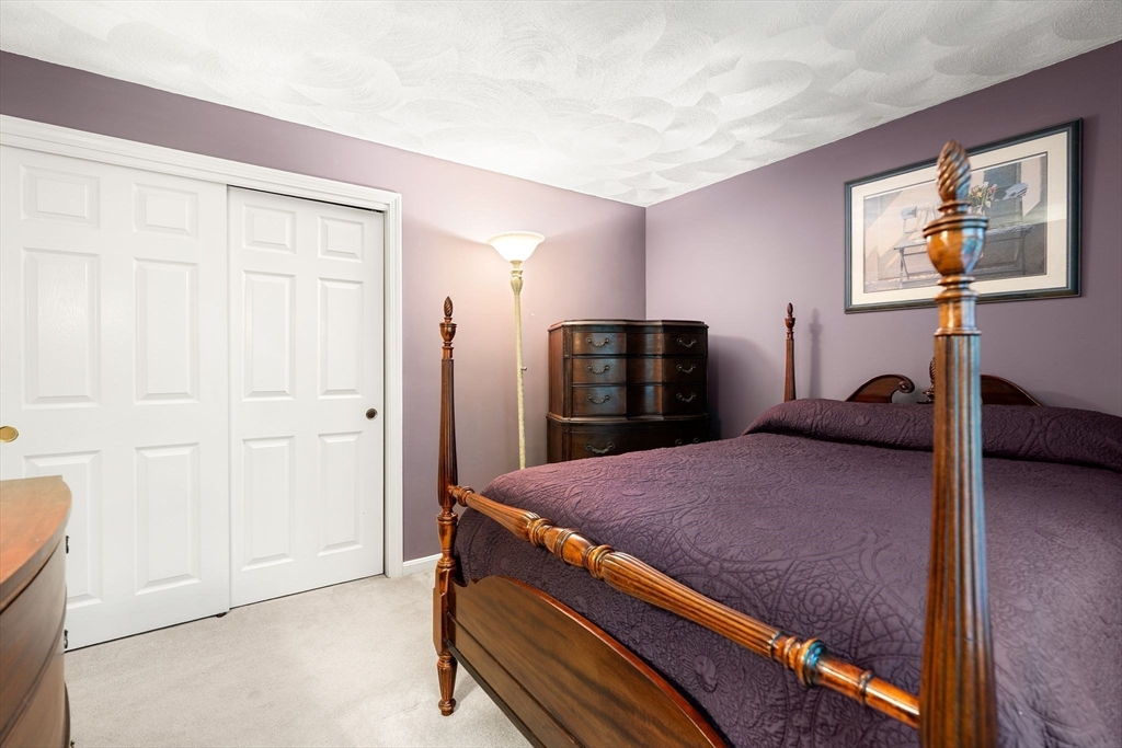 18 W Parish Ridge Rd, Haverhill, MA Photo #32