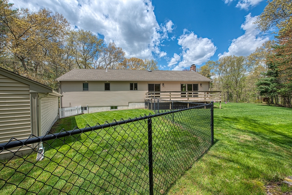 1044 Plymouth Street, East Bridgewater, MA Photo #10