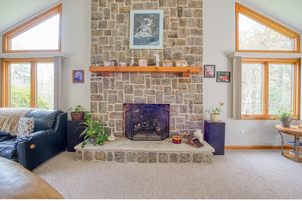 1044 Plymouth Street, East Bridgewater, MA Photo #12